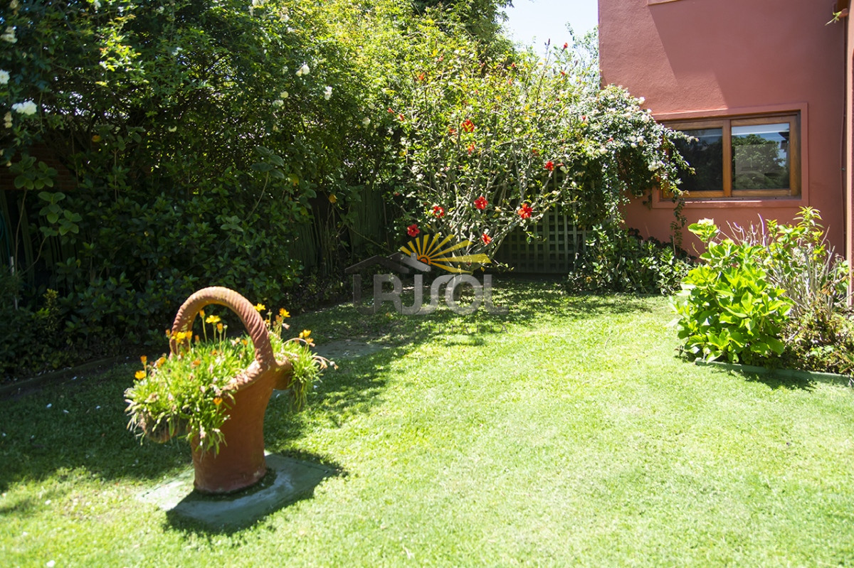 Casa ID.51 - Se ALQUILA Febrero, espectacular casa en barrio privado 