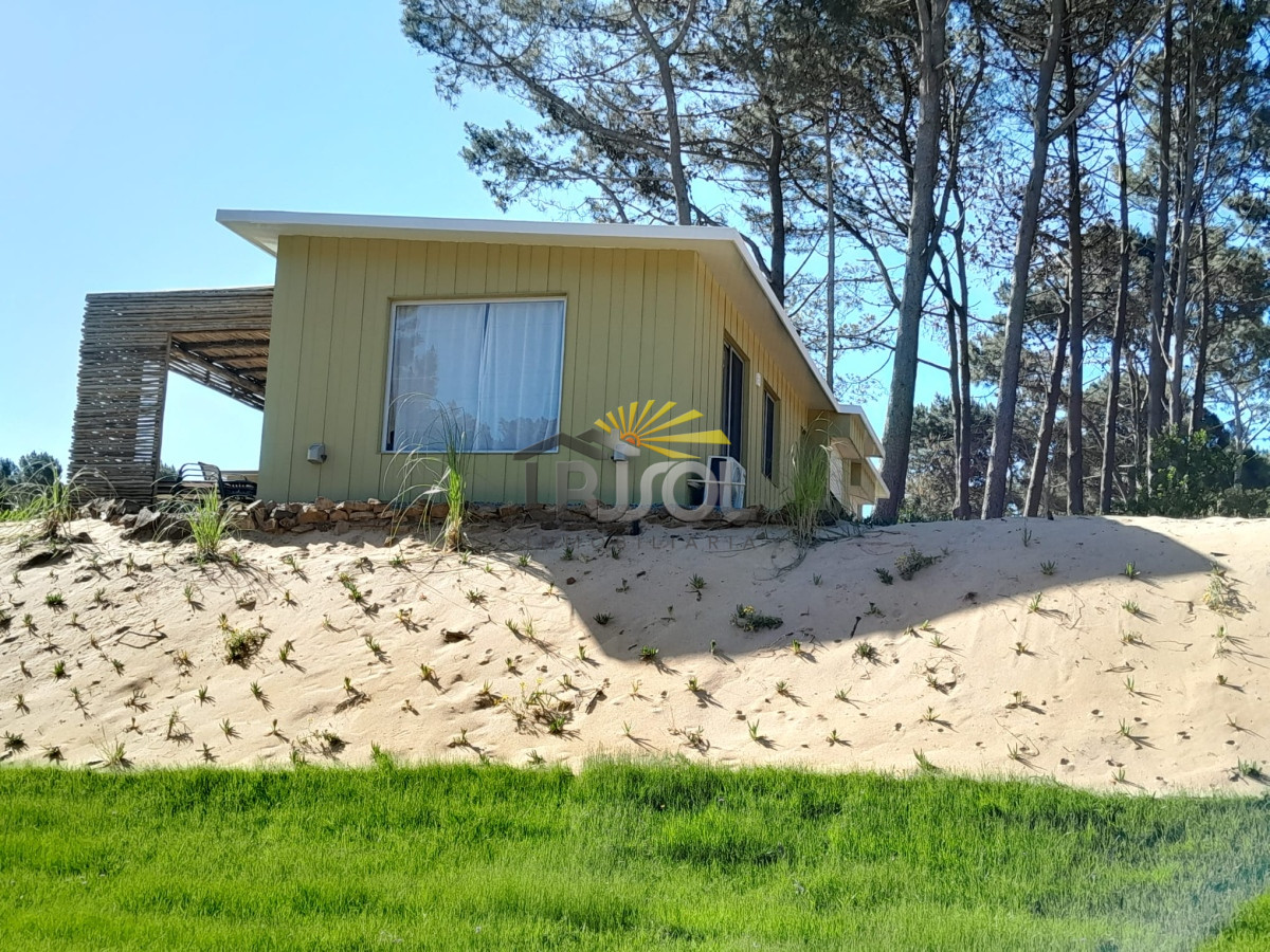 Casa ID.33 - Se ALQUILA por Temporada, cómoda casa en Chihuahua a metros de la playa.