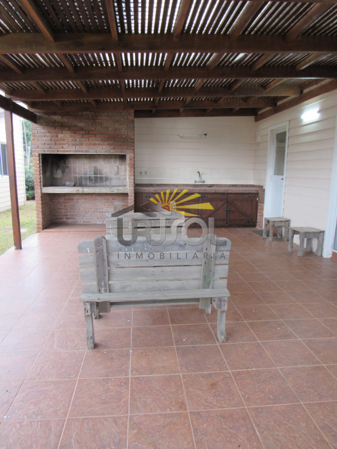 Casa ID.106 - Alquiler Anual en Punta Ballena