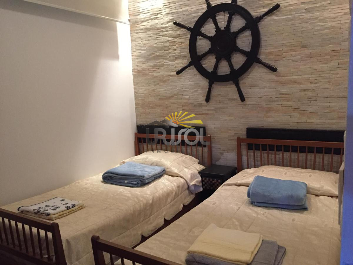 Casa ID.88 - Se VENDE Casa de 6 Dormitorios 