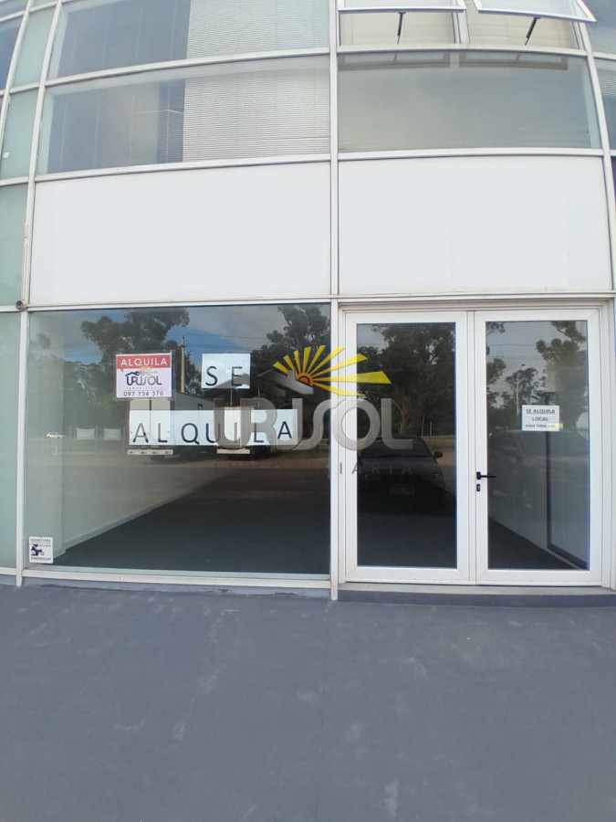 Local Comercial ID.57 - OPORTUNIDAD !!! Se alquila local comercial