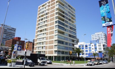 Se Vende Apto 2 dorm en Peninsula Edificio Il Campidoglio