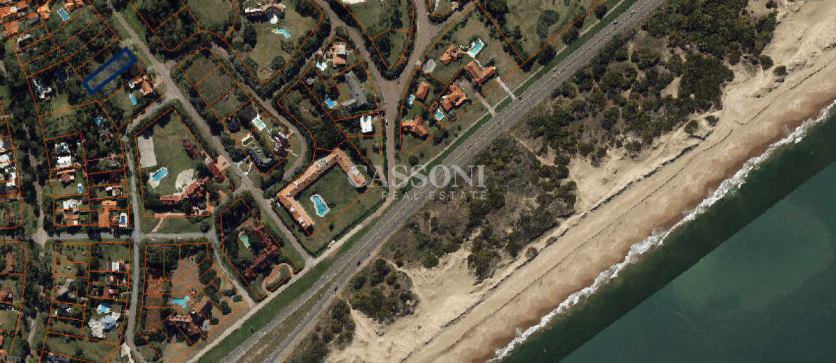 Terreno ID.3464 - Venta de Terreno de 967 m2 , en San Rafael, Punta del Este. a 200 mts del Mar.