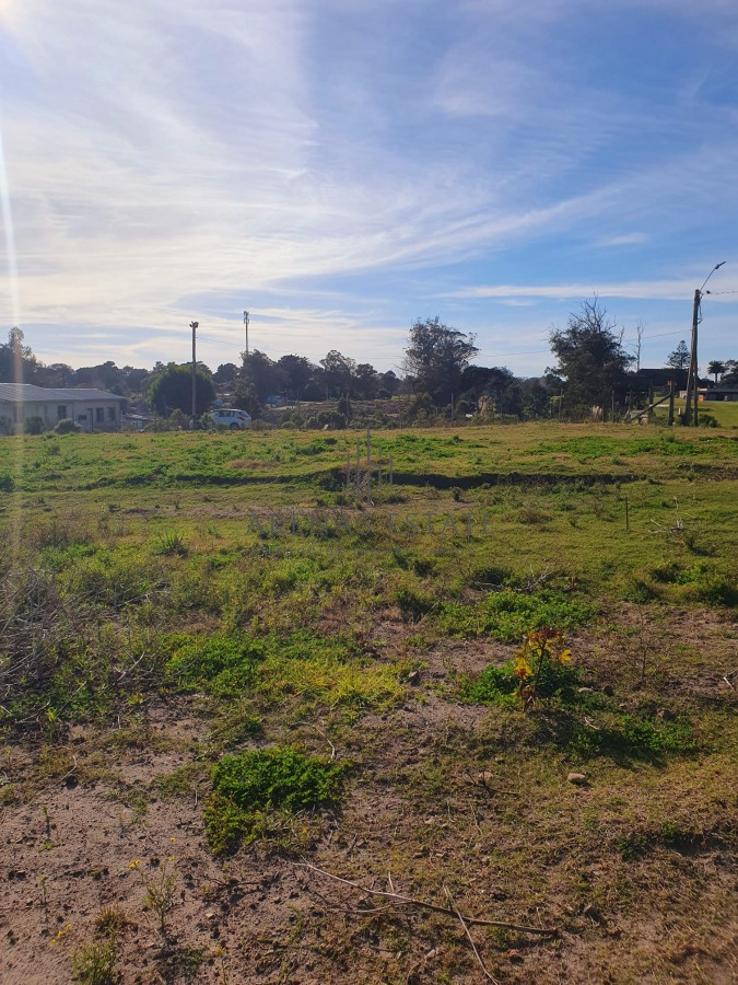 Terreno ID.1914 - Venta de Terreno de 1443 m2 frente al Club de Golf de Punta del Este.