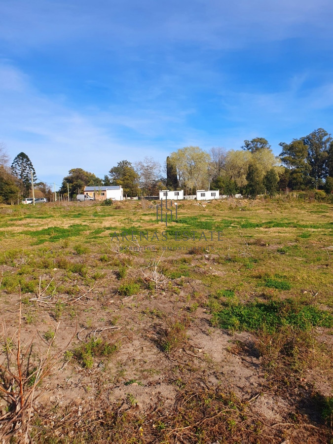 Terreno ID.1914 - Venta de Terreno de 1443 m2 frente al Club de Golf de Punta del Este.