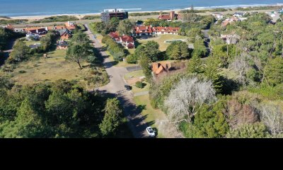 Venta de Terreno de 967 m2 , en San Rafael, Punta del Este. a 200 mts del Mar.