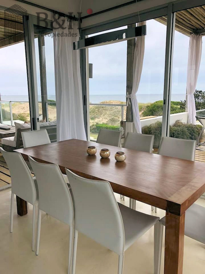 Casa ID.1400 - Alquiler Casa para 10 personas Punta Ballena, Punta del Este.