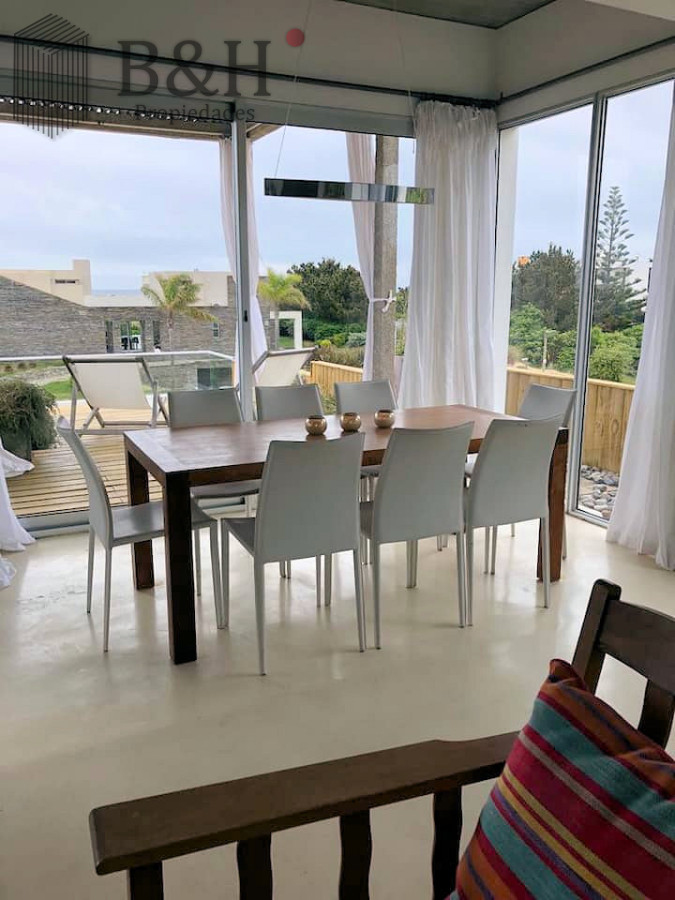 Casa ID.1400 - Alquiler Casa para 10 personas Punta Ballena, Punta del Este.