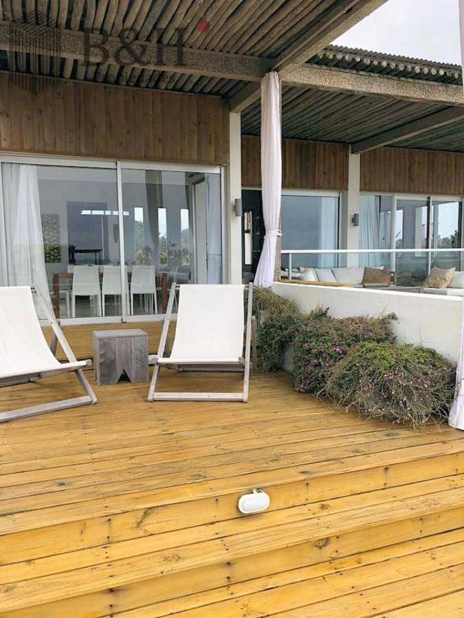 Casa ID.1400 - Alquiler Casa para 10 personas Punta Ballena, Punta del Este.