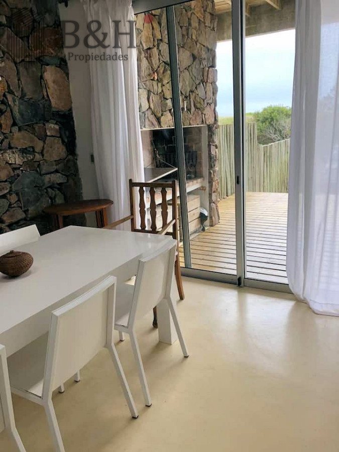 Casa ID.1400 - Alquiler Casa para 10 personas Punta Ballena, Punta del Este.
