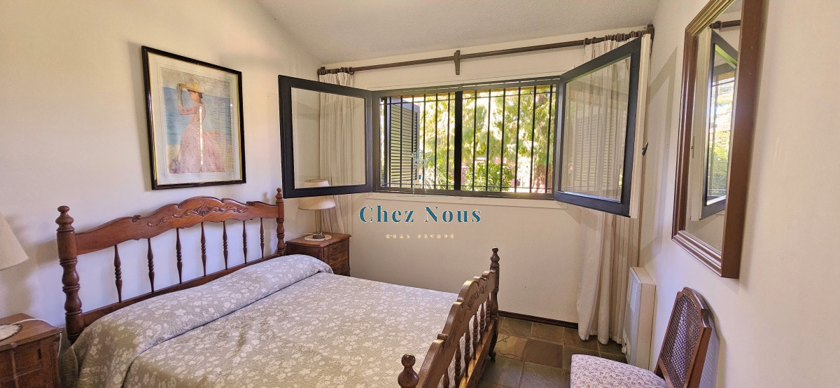 Casa ID.770 - Oportunidad! Venta de casa de 7 dormitorios en Pinares, Punta del Este.