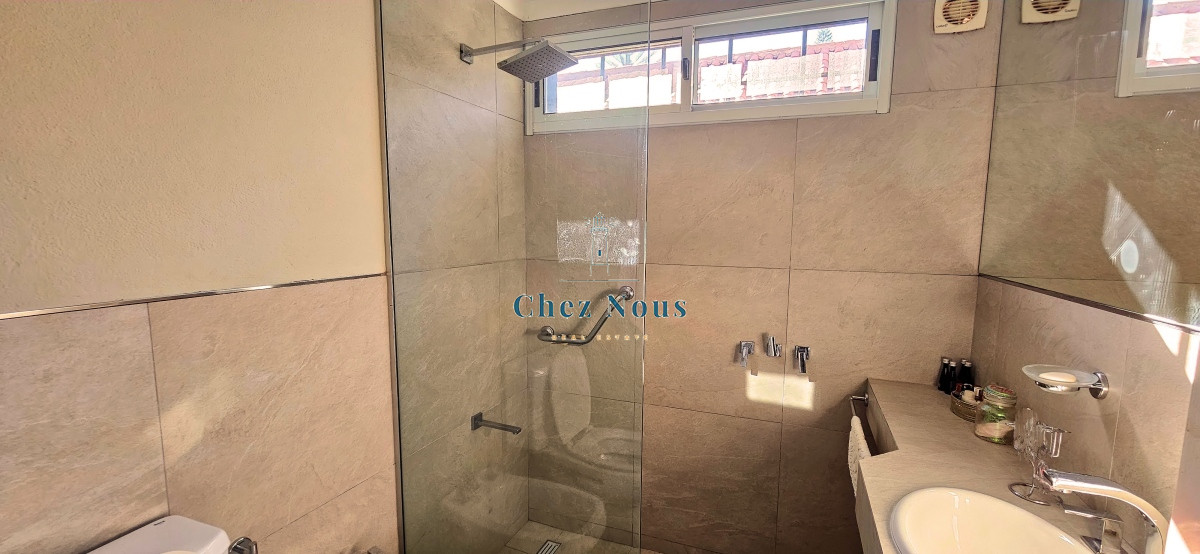 Casa ID.770 - Oportunidad! Venta de casa de 7 dormitorios en Pinares, Punta del Este.