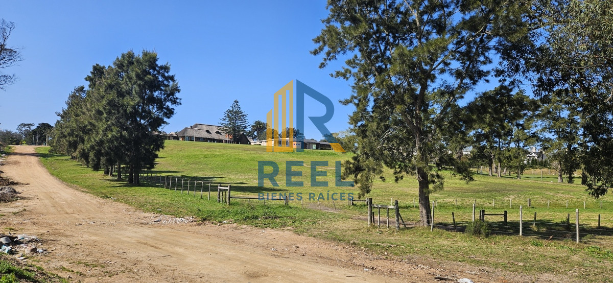 Terreno ID.50 - Venta de Terrenos frente a Club de Golf de Punta del Este