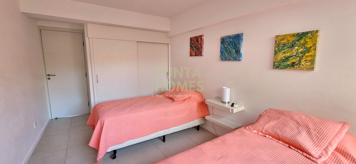 Apartamento ID.3833 - Venta de apartamento 2 dormitorios y 2 baños en Montoya, La Barra, Punta del Este.