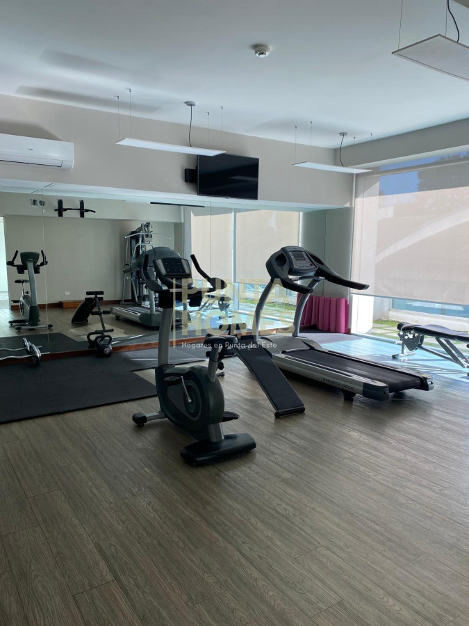 Apartamento ID.3836 - Venta apartamento en Punta del Este con amplia vista