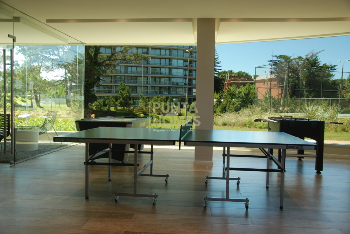 Apartamento ID.3797 - Venta de Apartamento de 3 dormitorios en Roosevelt, a metros del mar en Península.