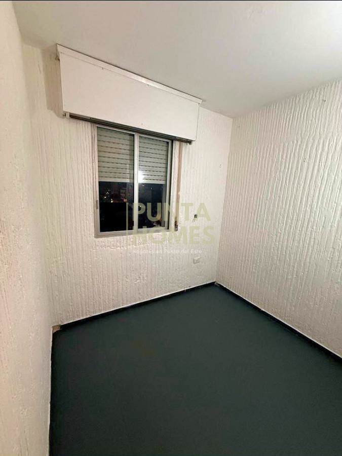 Apartamento ID.3886 - Renta asegurada en la Península de Punta del Este.! Departamento + monoambiente + local comercial