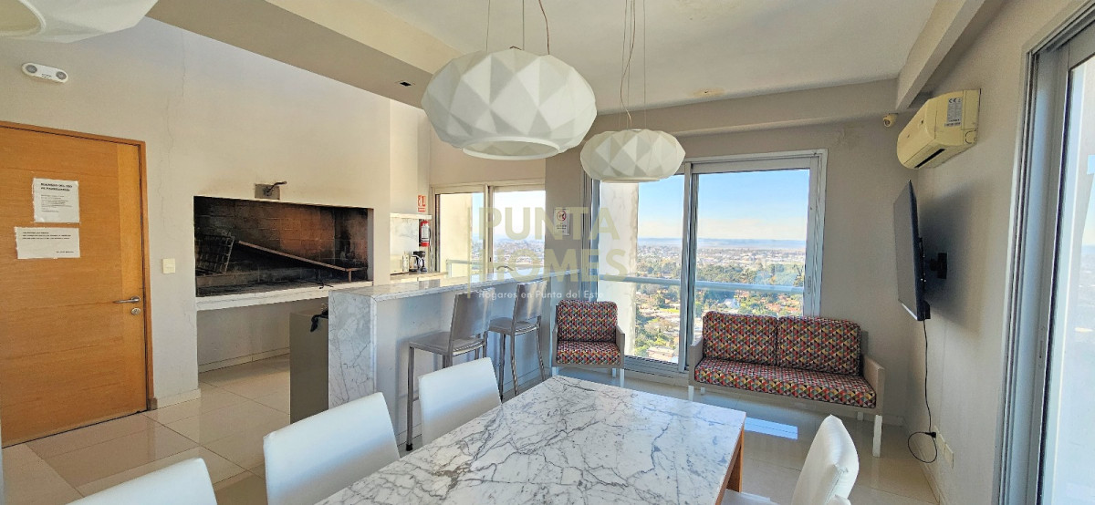 Apartamento ID.3836 - Venta apartamento en Punta del Este con amplia vista
