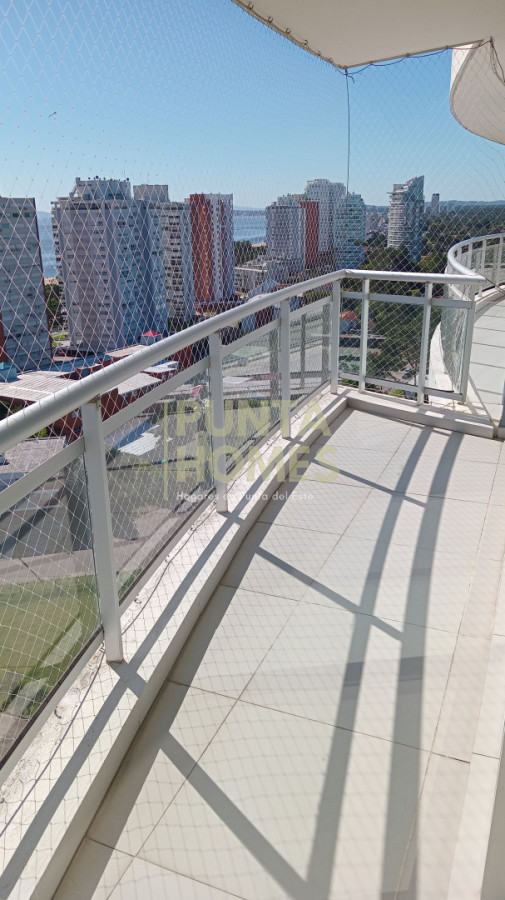 Apartamento ID.3930 - Venta apartamento en Sunrise con excelente vista