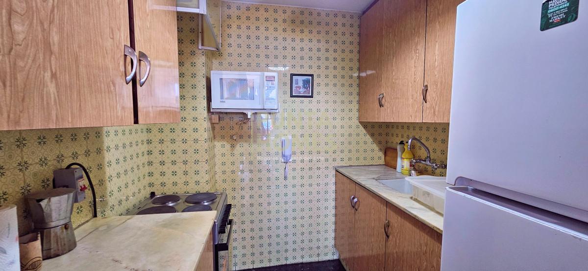 Apartamento ID.3861 - Venta departamento de 2 dormitorios en Península, Punta del Este.
