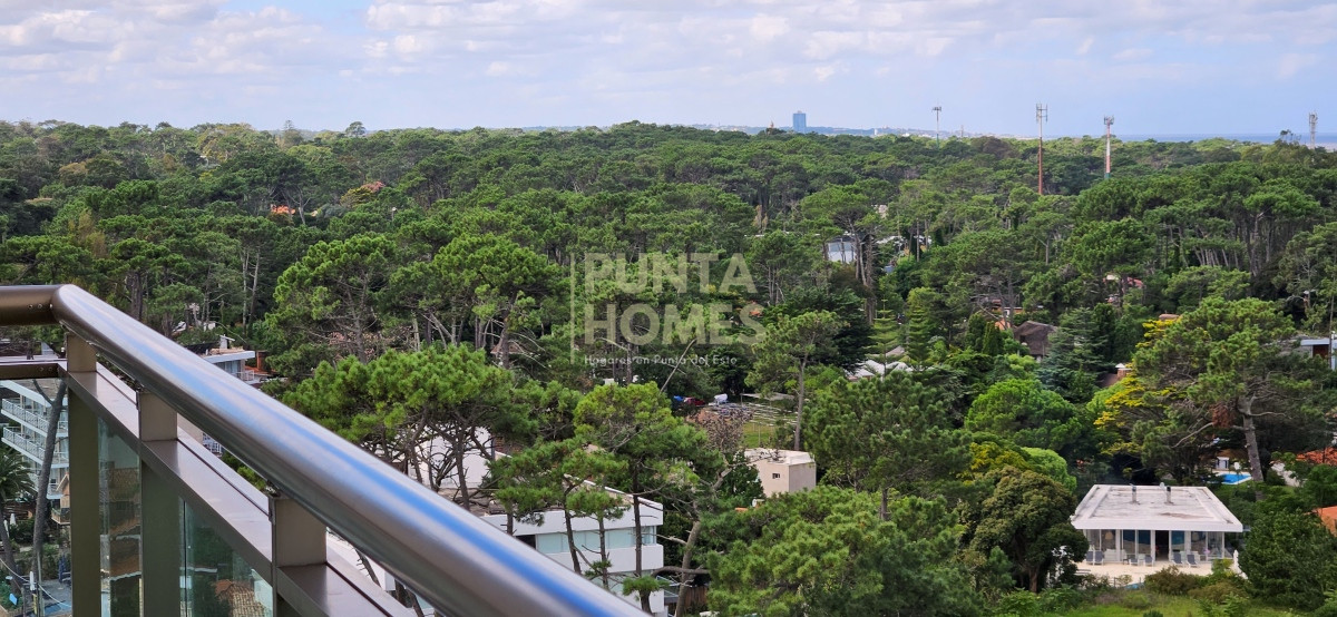 Apartamento ID.3802 - Venta de hermoso departamento de 2 dormitorios en Punta del Este.
