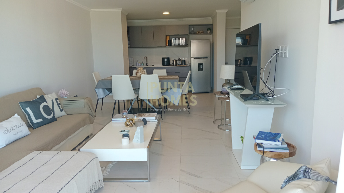 Apartamento ID.3907 - Alquiler temporal en Edificio Cruceros, Punta del Este.