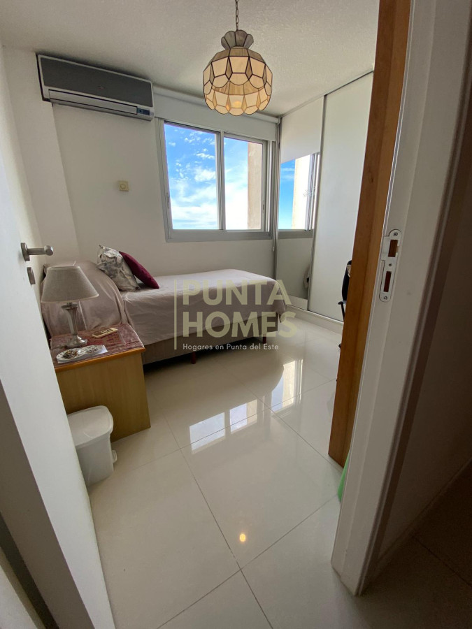 Apartamento ID.3836 - Venta apartamento en Punta del Este con amplia vista