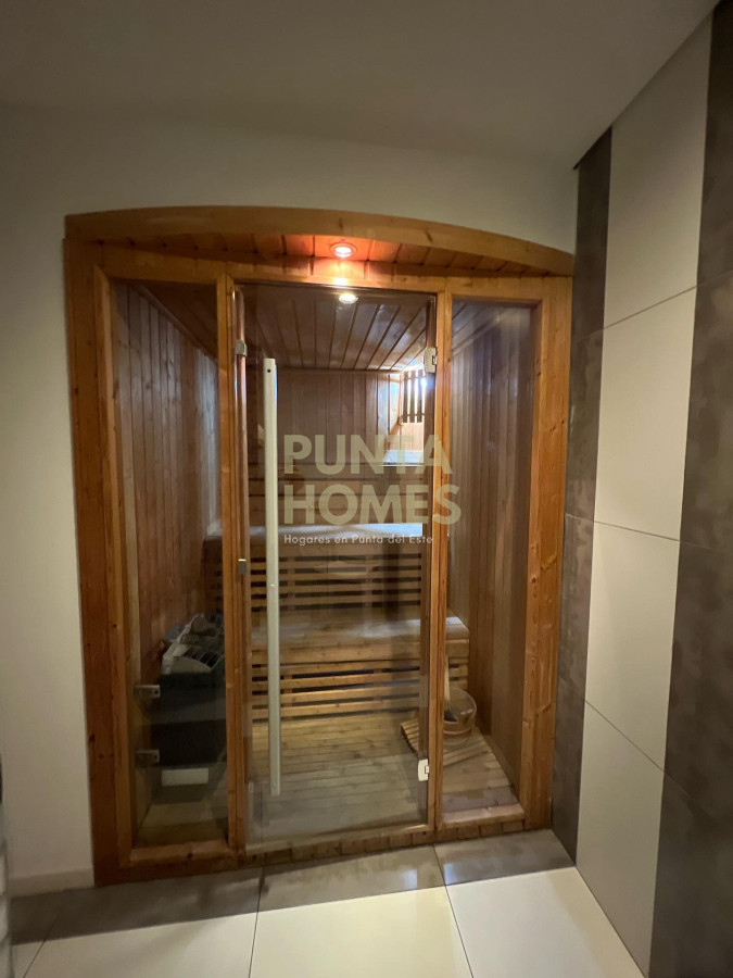 Apartamento ID.3898 - Venta Arenas en Piso alto