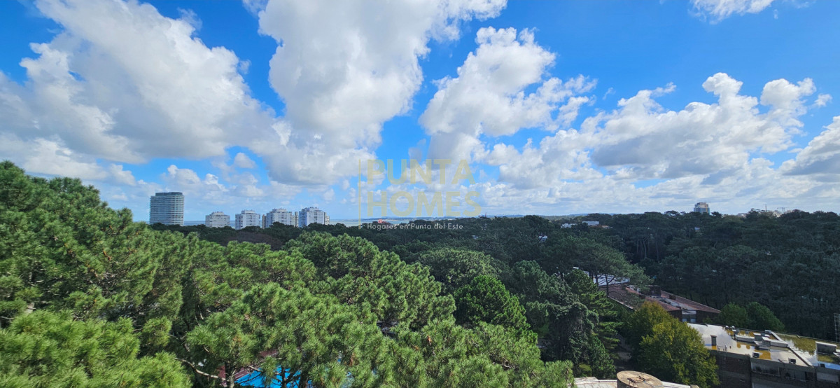 Apartamento ID.3952 - Venta de Apartamento de 3 dormitorios en Arcobaleno, Punta del Este.
