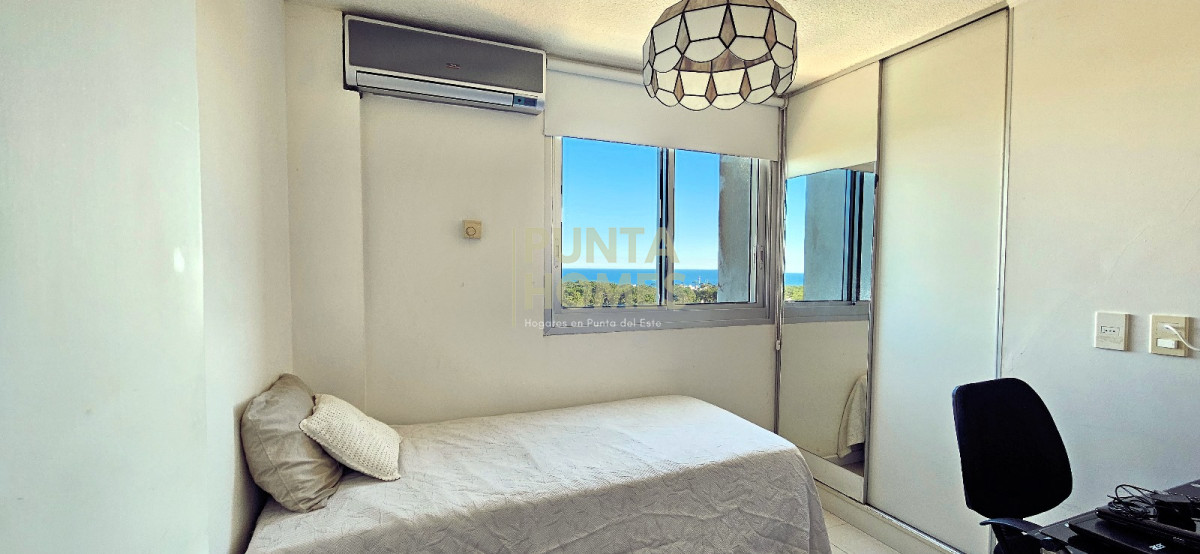 Apartamento ID.3836 - Venta apartamento en Punta del Este con amplia vista