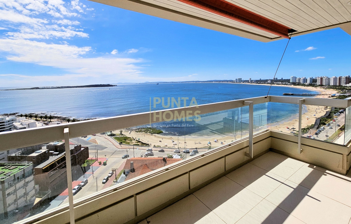 Apartamento ID.84 - Venta. Departamento de 4 Dormitorios en Punta del Este, Uruguay.