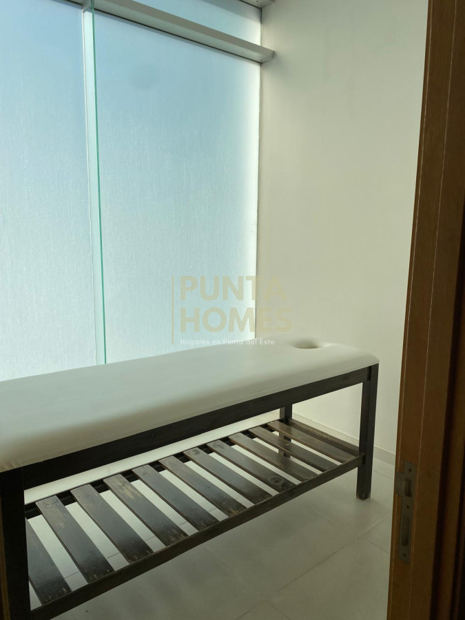 Apartamento ID.3836 - Venta apartamento en Punta del Este con amplia vista