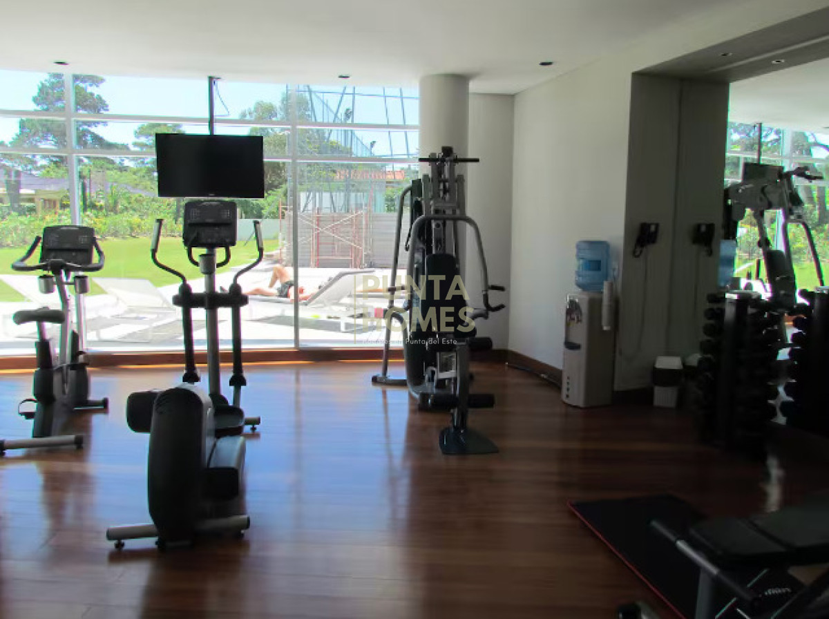 Apartamento ID.3930 - Venta apartamento en Sunrise con excelente vista