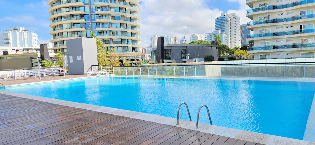 Apartamento ID.3950 - Apartamento 2 Dorm 2 Baños en La Pastora | Piso Alto - Torre Francia