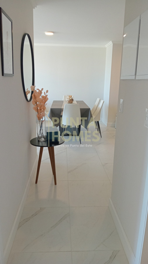 Apartamento ID.3907 - Alquiler temporal en Edificio Cruceros, Punta del Este.