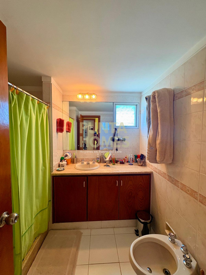 Apartamento ID.3877 - Apartamento frente a la brava con 4 dormitorios