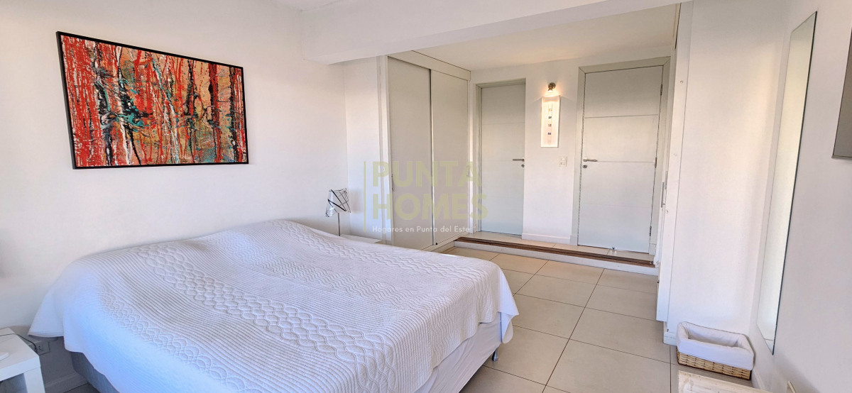 Apartamento ID.3833 - Venta de apartamento 2 dormitorios y 2 baños en Montoya, La Barra, Punta del Este.