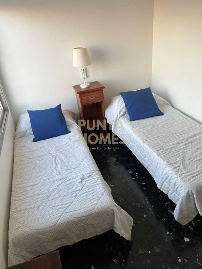 Apartamento ID.3861 - Venta departamento de 2 dormitorios en Edificio Apolo, Península, Punta del Este.