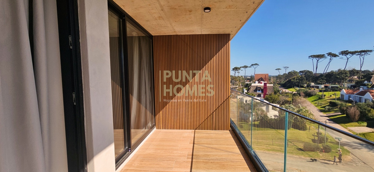 Apartamento ID.3813 - Venta departamento de 1 domritorio frente al mar en Punta del Este
