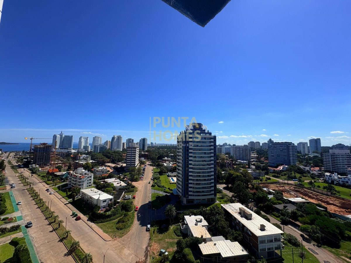 Apartamento ID.3877 - Apartamento frente a la brava con 4 dormitorios