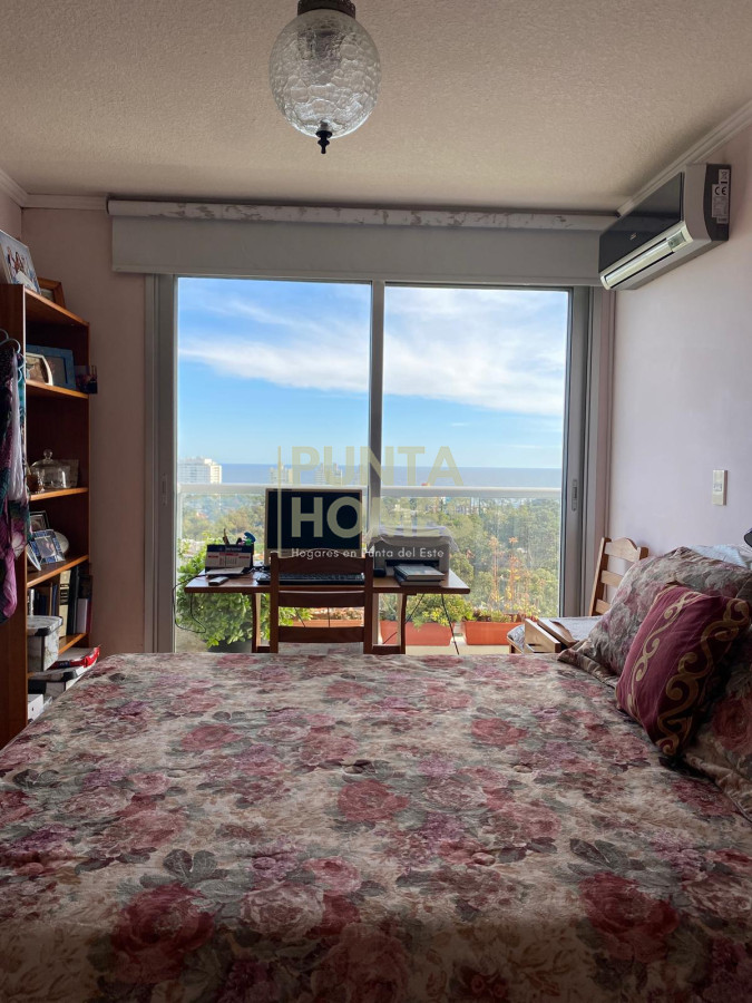 Apartamento ID.3836 - Venta apartamento en Punta del Este con amplia vista