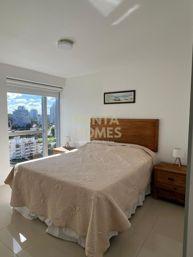 Apartamento ID.3898 - Venta Arenas en Piso alto