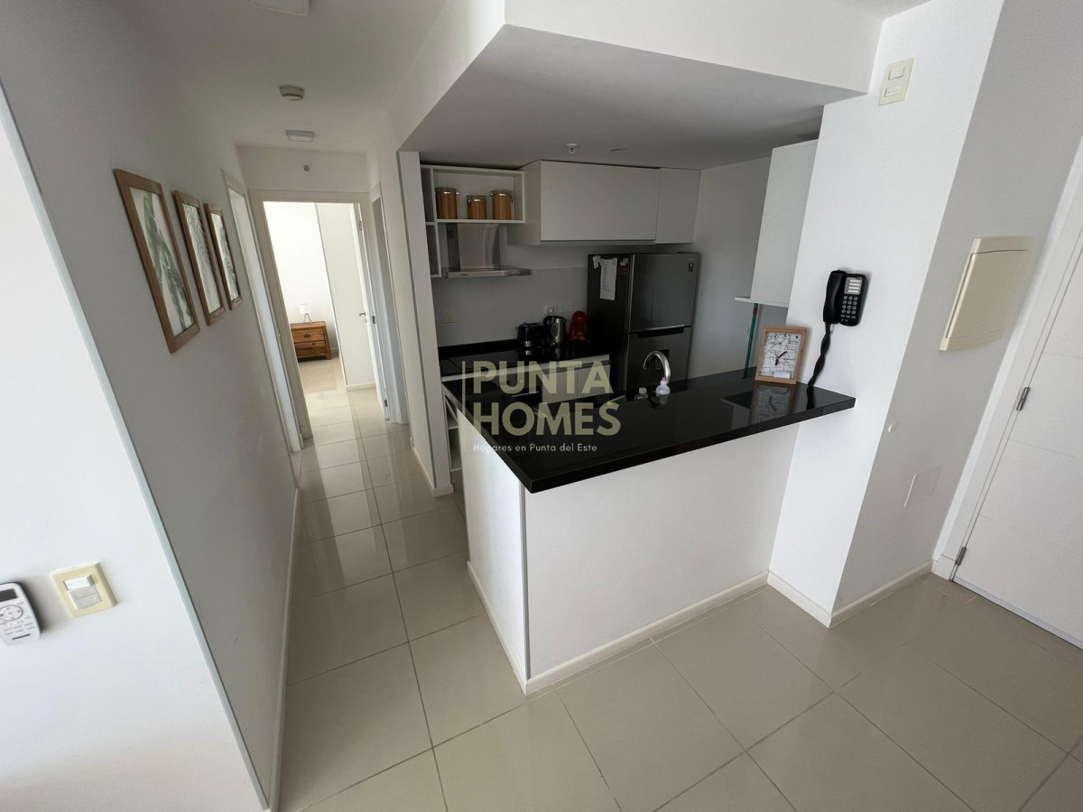 Apartamento ID.3898 - Venta Arenas en Piso alto