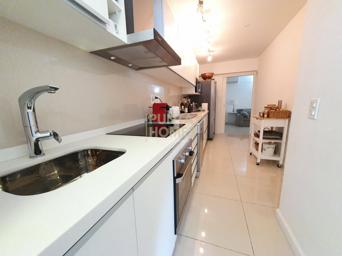 Apartamento ID.84 - Venta. Departamento de 4 Dormitorios en Punta del Este, Uruguay.