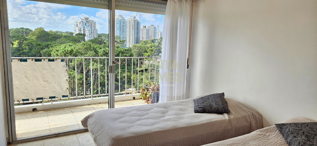 Apartamento ID.3952 - Venta de Apartamento de 3 dormitorios en Arcobaleno, Punta del Este.