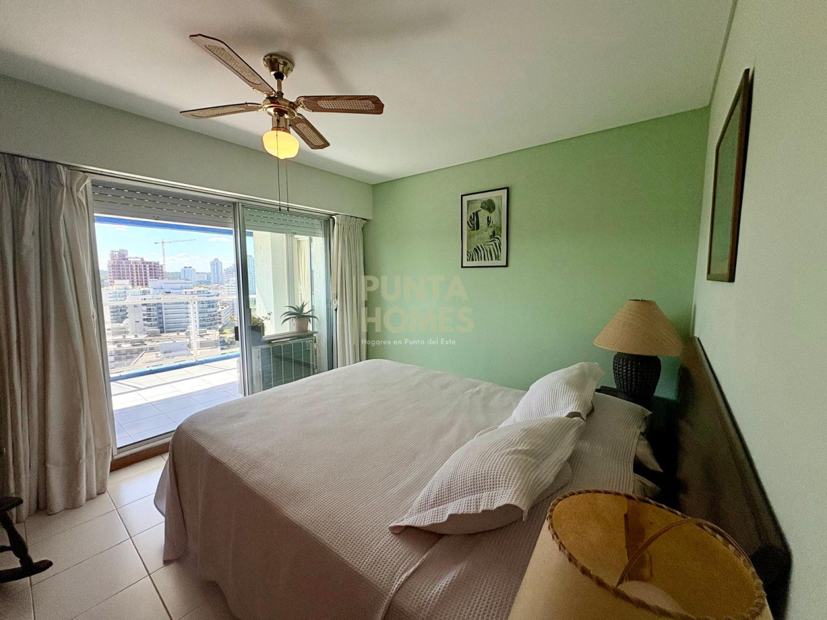 Apartamento ID.3877 - Apartamento frente a la brava con 4 dormitorios