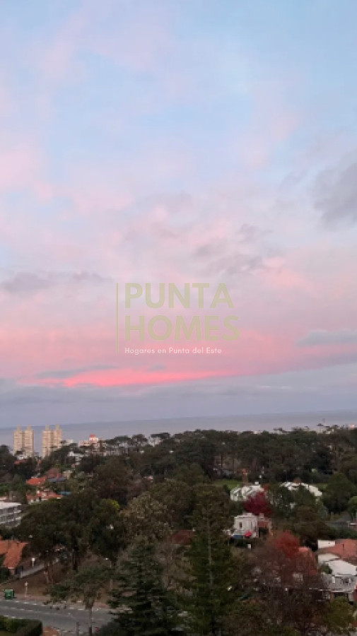 Apartamento ID.3836 - Venta apartamento en Punta del Este con amplia vista
