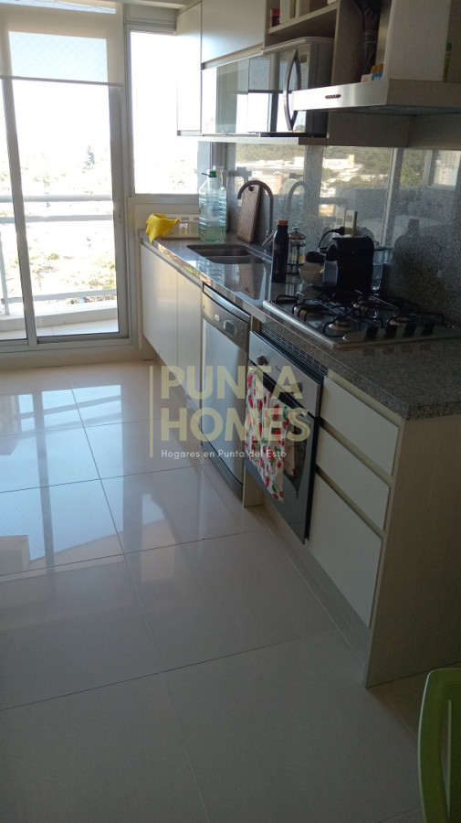 Apartamento ID.3930 - Venta apartamento en Sunrise con excelente vista