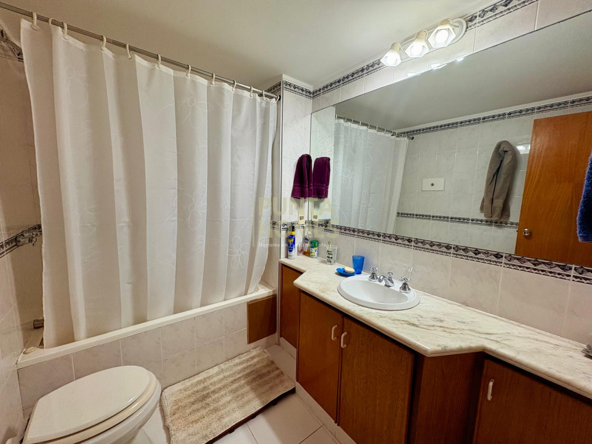 Apartamento ID.3877 - Apartamento frente a la brava con 4 dormitorios