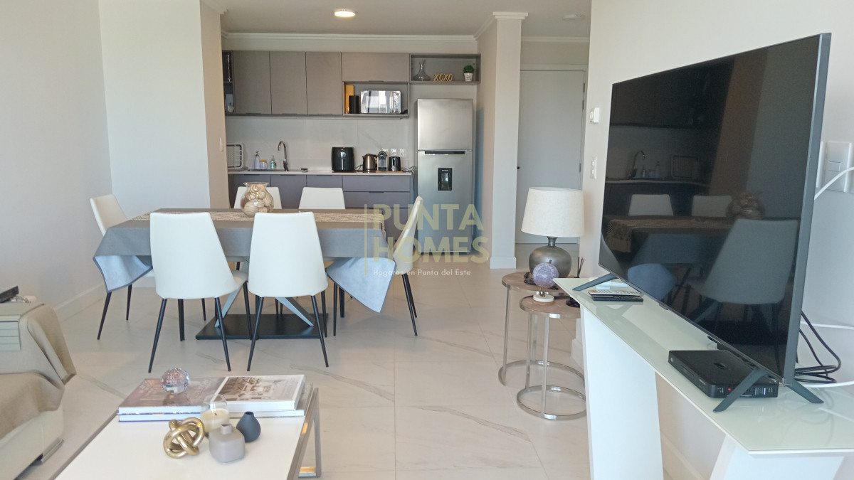 Apartamento ID.3907 - Alquiler temporal en Edificio Cruceros, Punta del Este.